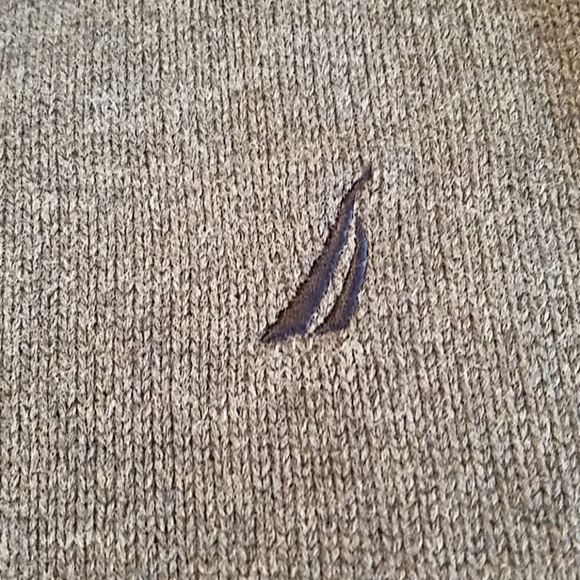 NAUTICA zip up turtleneck - Picture 4 of 5